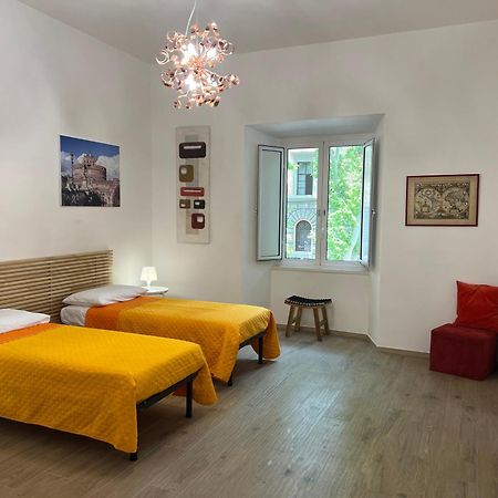 Апартаменты La Casa Dei Papi 71 Рим Экстерьер фото